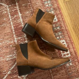 Zara tan and black suede ankle boots